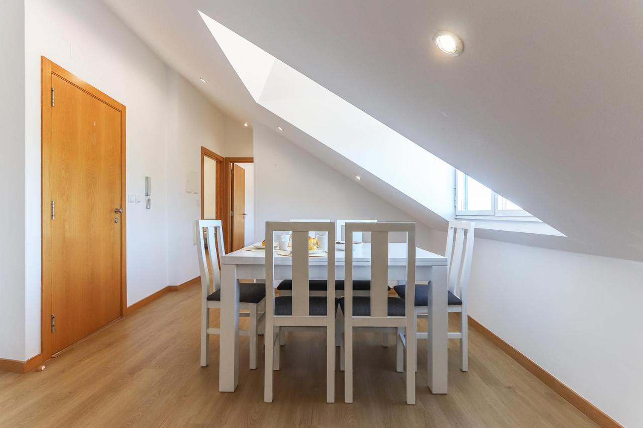 Vita Portucale ! Concept Apartment Campo Ourique Lisboa 外观 照片