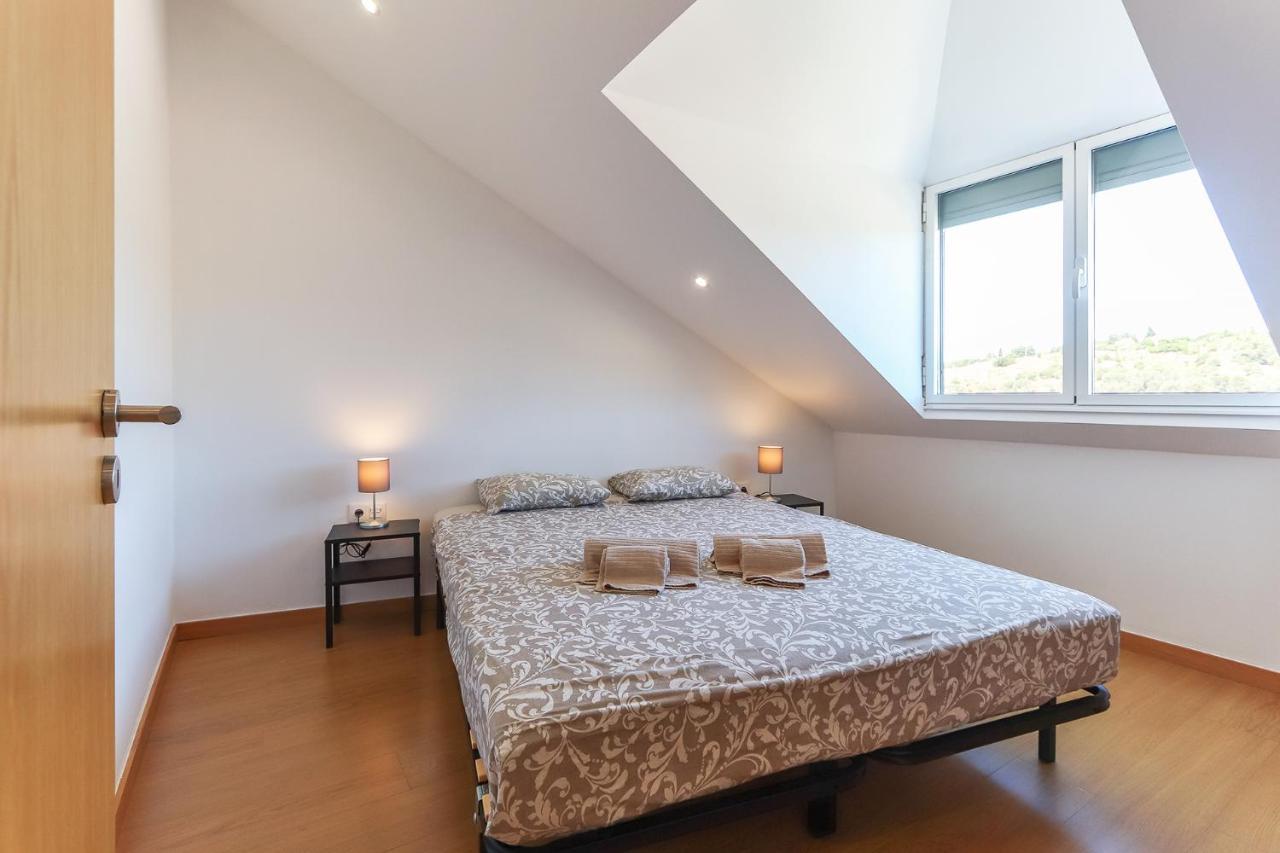 Vita Portucale ! Concept Apartment Campo Ourique Lisboa 外观 照片