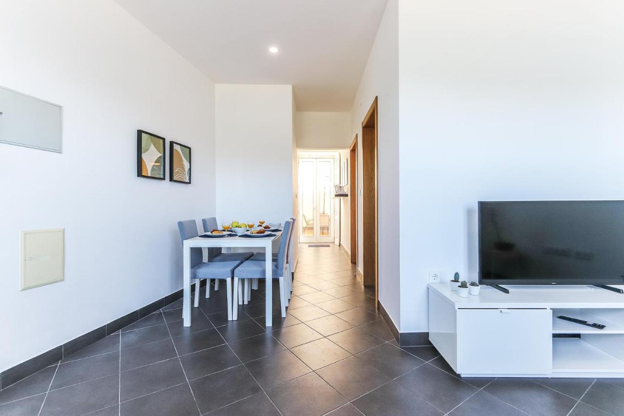 Vita Portucale ! Concept Apartment Campo Ourique Lisboa 外观 照片
