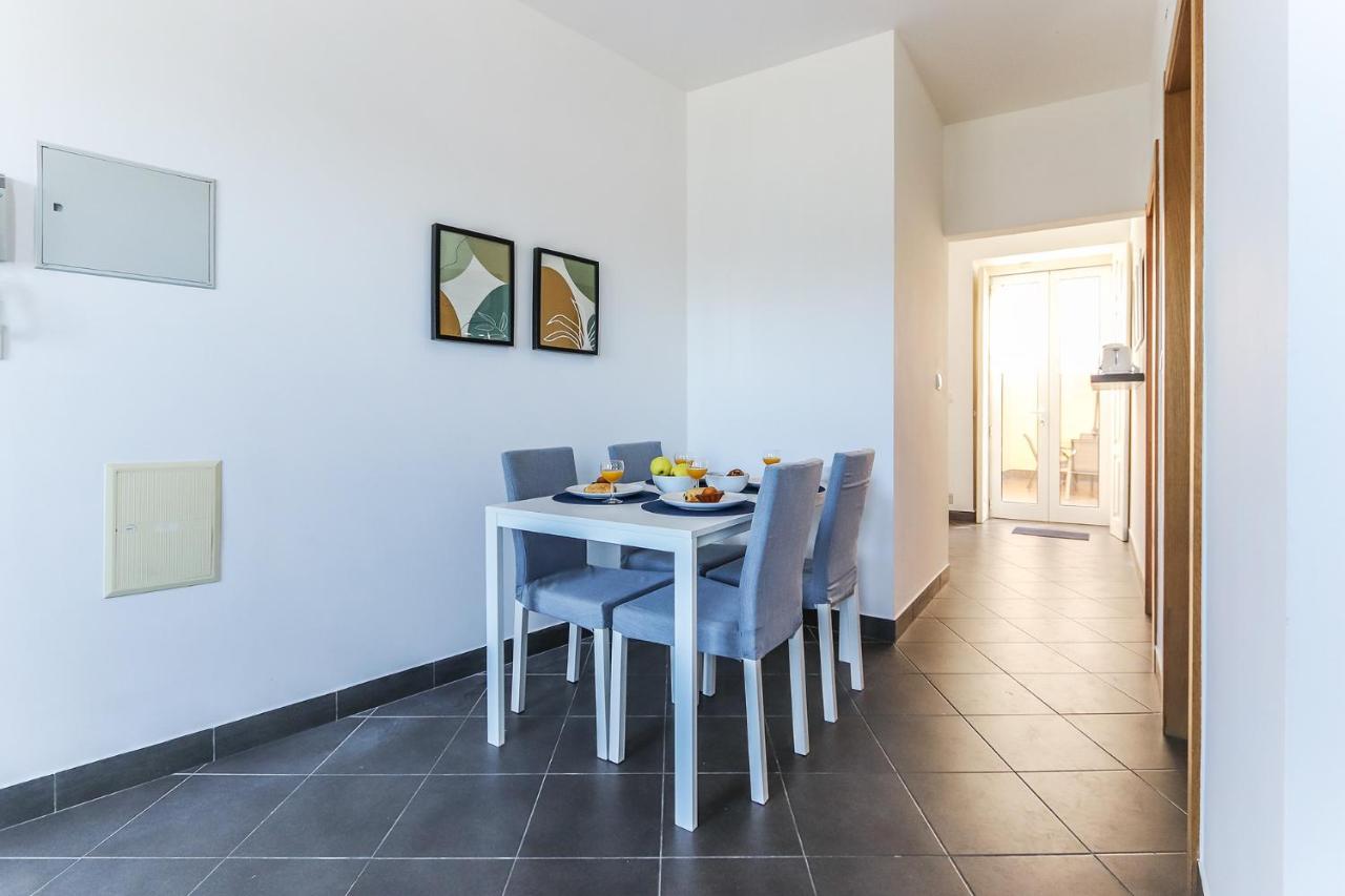 Vita Portucale ! Concept Apartment Campo Ourique Lisboa 外观 照片